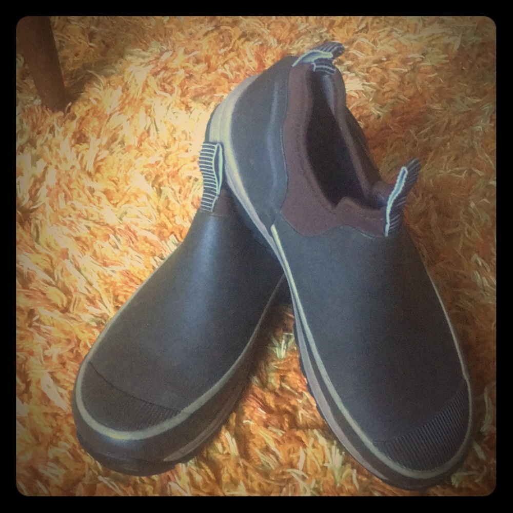 Bogs Rain boots. Rarely worn. Solid tread.